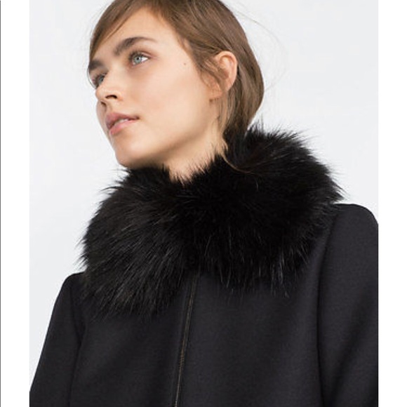 Zara Jackets & Coats Nwt Zara Wool Cape Coat With Faux Fur Collar